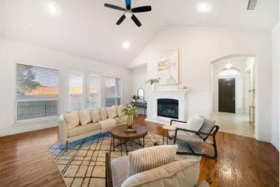 3615 University Park Lane, Irving, TX 75062 - Photo 3