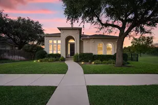 3615 University Park Ln, Irving, TX 75062 - Photo 1