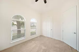 3615 University Park Ln, Irving, TX 75062 - Photo 13