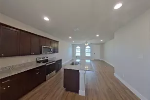 10381 Ft Ewell Trl, Crowley, TX 76036 - Photo 5