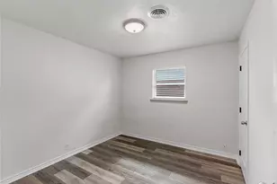 1204 Elmwood St, Gainesville, TX 76240 - Photo 25