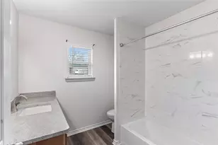 1204 Elmwood St, Gainesville, TX 76240 - Photo 21