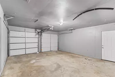 1204 Elmwood Street, Gainesville, TX 76240 - Photo 27