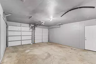 1204 Elmwood St, Gainesville, TX 76240 - Photo 27