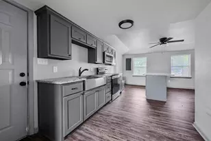 312 Hackney St, Collinsville, TX 76233 - Photo 15