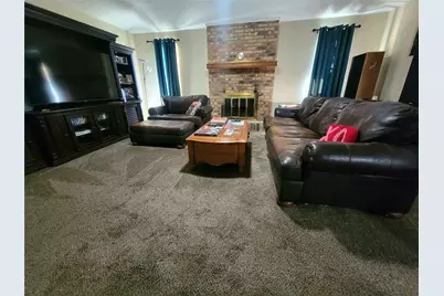 603 W 12th Street, Clarksville, TX 75426 - Photo 3