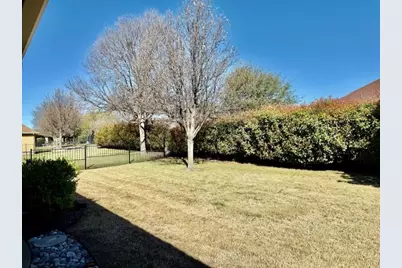 9608 Applewood Trail, Denton, TX 76207 - Photo 31