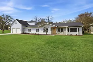 1234 Kiowa Dr W, Lake Kiowa, TX 76240 - Photo 3