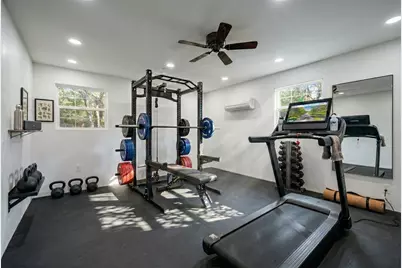 1234 Kiowa Drive W, Lake Kiowa, TX 76240 - Photo 33