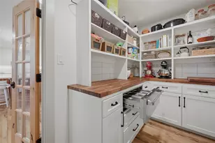 1234 Kiowa Dr W, Lake Kiowa, TX 76240 - Photo 13