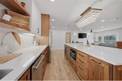 1234 Kiowa Drive W, Lake Kiowa, TX 76240 - Photo 11