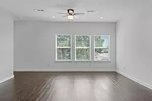 4703 Columbia Ave, Dallas, TX 75226 - Photo 3