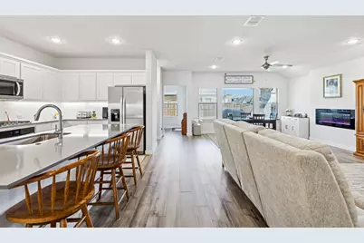 581 Chase Creek Drive, Lavon, TX 75166 - Photo 3