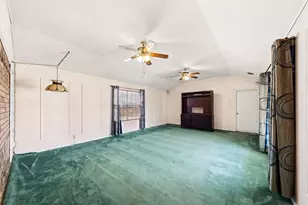 339 Crestview Dr, Red Oak, TX 75154 - Photo 17