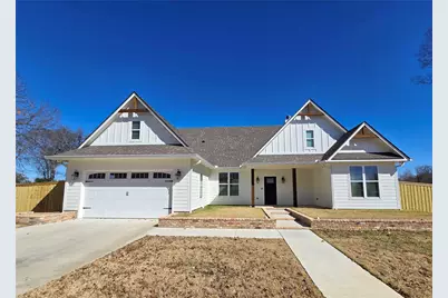 139 Green Meadow, Van, TX 75790 - Photo 1