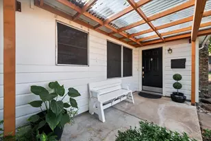 2548 Wood Valley Pl, Dallas, TX 75211 - Photo 5