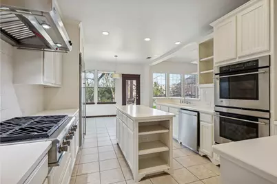 800 Mayberry Drive, McKinney, TX 75071 - Photo 11