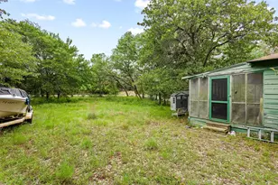 110 Lake Front Ct, Pottsboro, TX 75076 - Photo 17