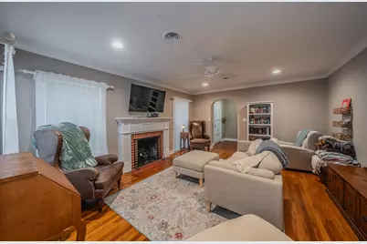 202 S Tower Street, Weatherford, TX 76086 - Photo 3