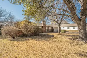202 S Tower St, Weatherford, TX 76086 - Photo 35