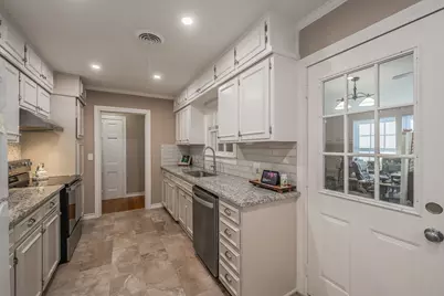 202 S Tower Street, Weatherford, TX 76086 - Photo 9