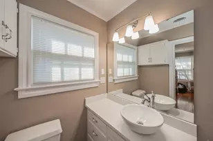 202 S Tower St, Weatherford, TX 76086 - Photo 17