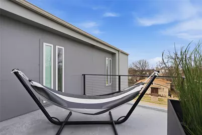 1810 Kraft Street, Dallas, TX 75212 - Photo 17