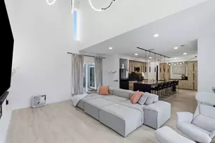1810 Kraft St, Dallas, TX 75212 - Photo 5