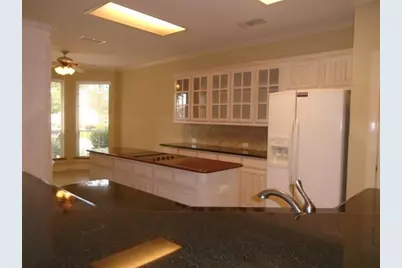 6905 Vista Ridge Court, Fort Worth, TX 76132 - Photo 5