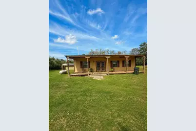 1007 Private Road 2002, Giddings, TX 78659 - Photo 1