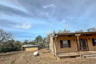1007 Private Rd 2002, Giddings, TX 78659 - Photo 13