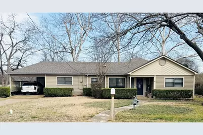 429 S Broadway Street, Bells, TX 75414 - Photo 1