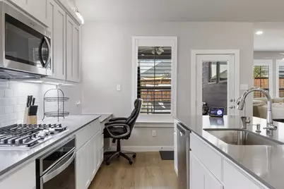 2012 Edgewater Street, Celina, TX 75009 - Photo 9