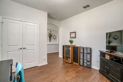 5843 Candlelight Lane, Grand Prairie, TX 75052 - Photo 31