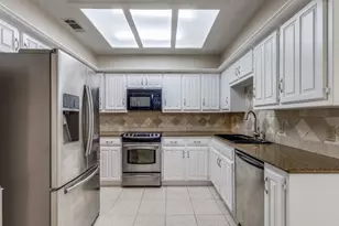 4020 Morman Ln, Addison, TX 75001 - Photo 13