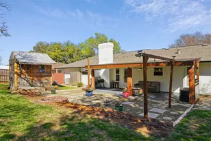 1506 Springbrook St, Corinth, TX 76210 - Photo 35