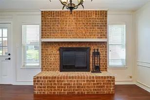 1506 Springbrook St, Corinth, TX 76210 - Photo 19