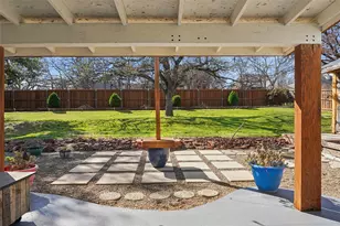 1506 Springbrook St, Corinth, TX 76210 - Photo 37