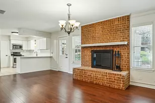 1506 Springbrook St, Corinth, TX 76210 - Photo 9