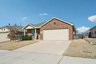 8313 Grand Oak Rd, Fort Worth, TX 76123 - Photo 3