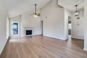 5529 Village Green Dr, Mesquite, TX 75150 - Photo 5