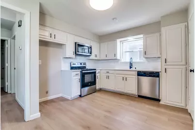 5529 Village Green Drive, Mesquite, TX 75150 - Photo 9