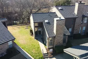 2204 W Park Blvd, Plano, TX 75075 - Photo 3