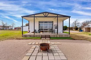 5817 County Rd 913, Godley, TX 76044 - Photo 33