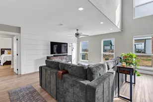 5817 County Rd 913, Godley, TX 76044 - Photo 11