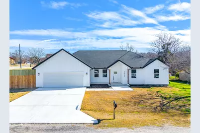 171 Tryall Court, Bridgeport, TX 76426 - Photo 1