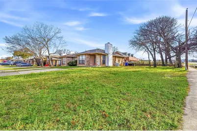 100 & 102 Oakwood Lane, Kennedale, TX 76060 - Photo 19