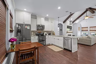 610 W Elm Street, Denison, TX 75020 - Photo 9