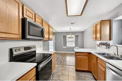 424 Benjamin Lane, Arlington, TX 76002 - Photo 9