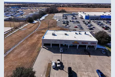 2009 N State Highway 121, Bonham, TX 75418 - Photo 1